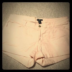 🌵NWOT H&M Roll Cuff Shorts🌵